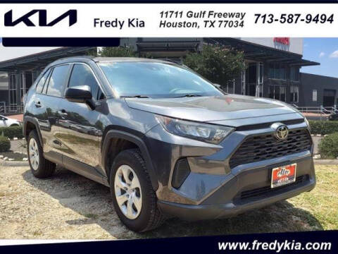 2019 Toyota RAV4 for sale at FREDY KIA USED CARS in Houston TX